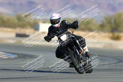 media/Jan-09-2022-SoCal Trackdays (Sun) [[2b1fec8404]]/Turn 14 (10am)/